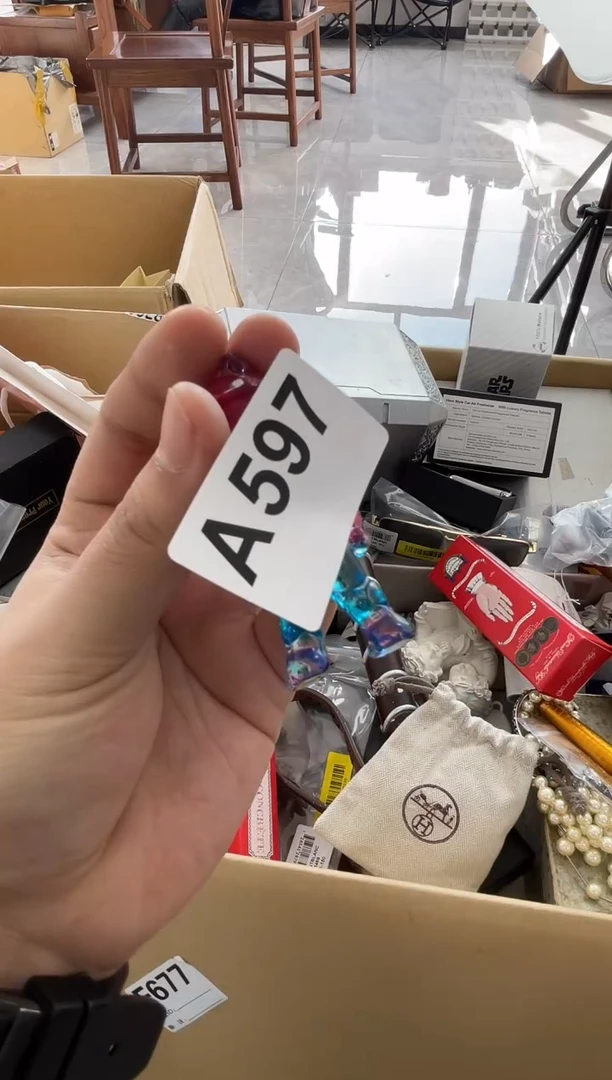 【闪购商品】A597++00000000000