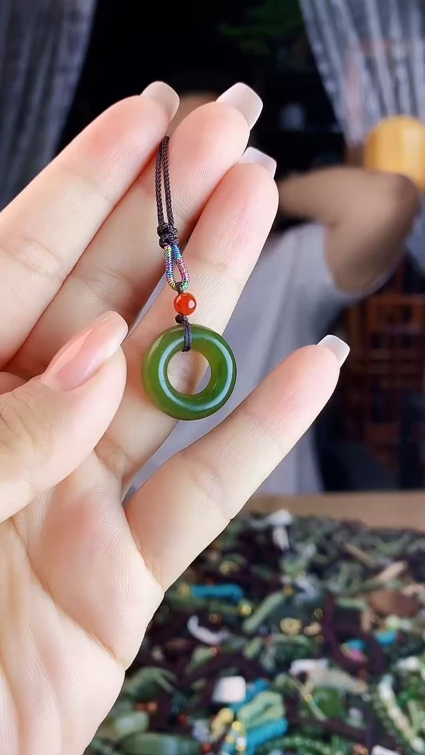 未镶嵌和田玉挂件多样性发货拍一发一