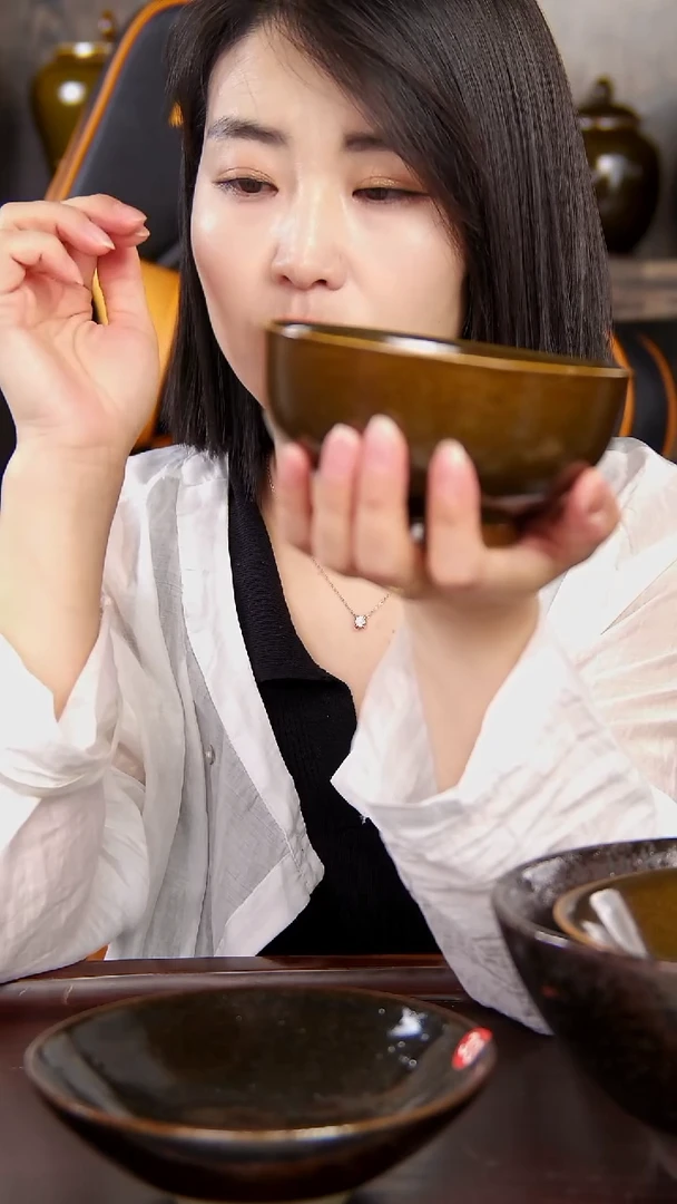 原矿釉煤窑烧制碗两只