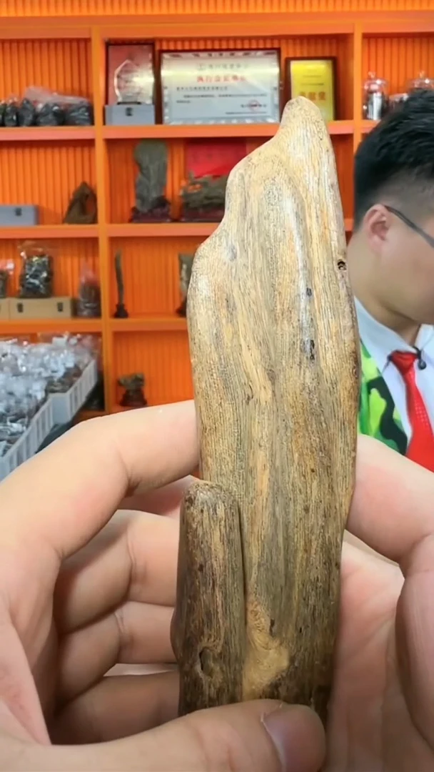 沉香手把件430号多样性发一