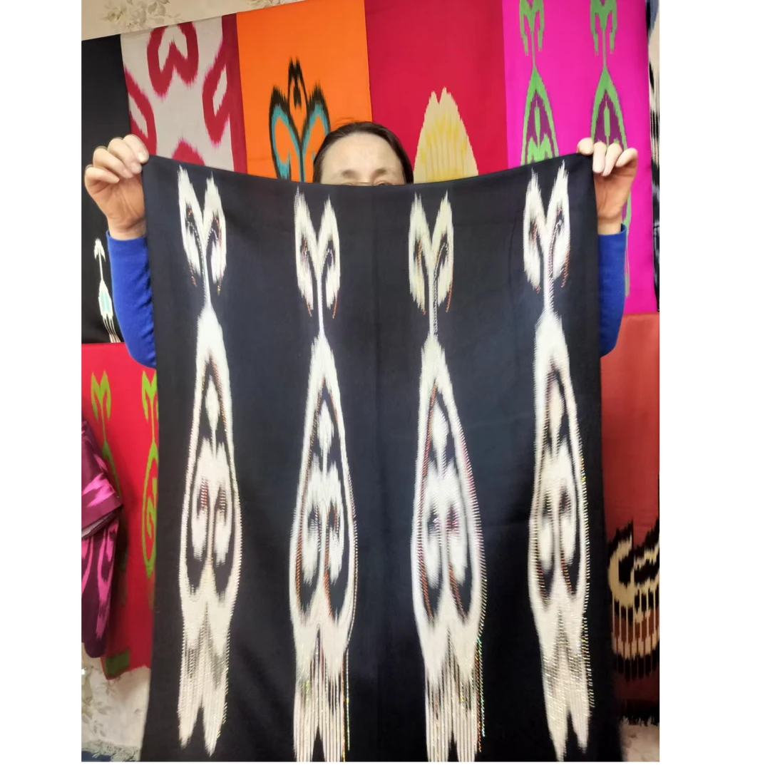 2025新款新疆和田带水晶艾德莱斯围巾60x180cm