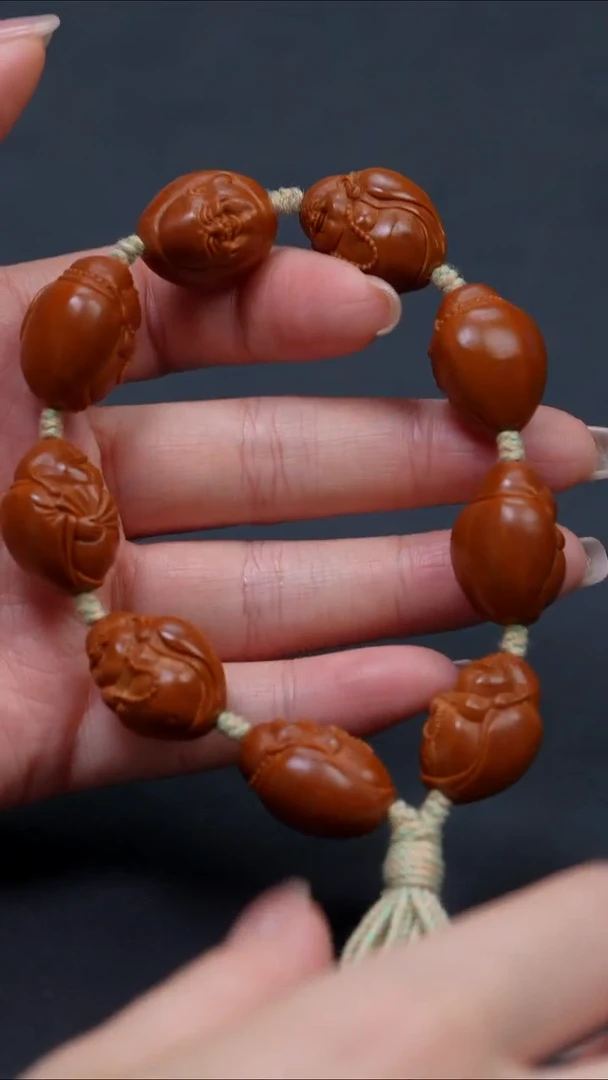 橄榄核吊坠1.8包衣弥勒