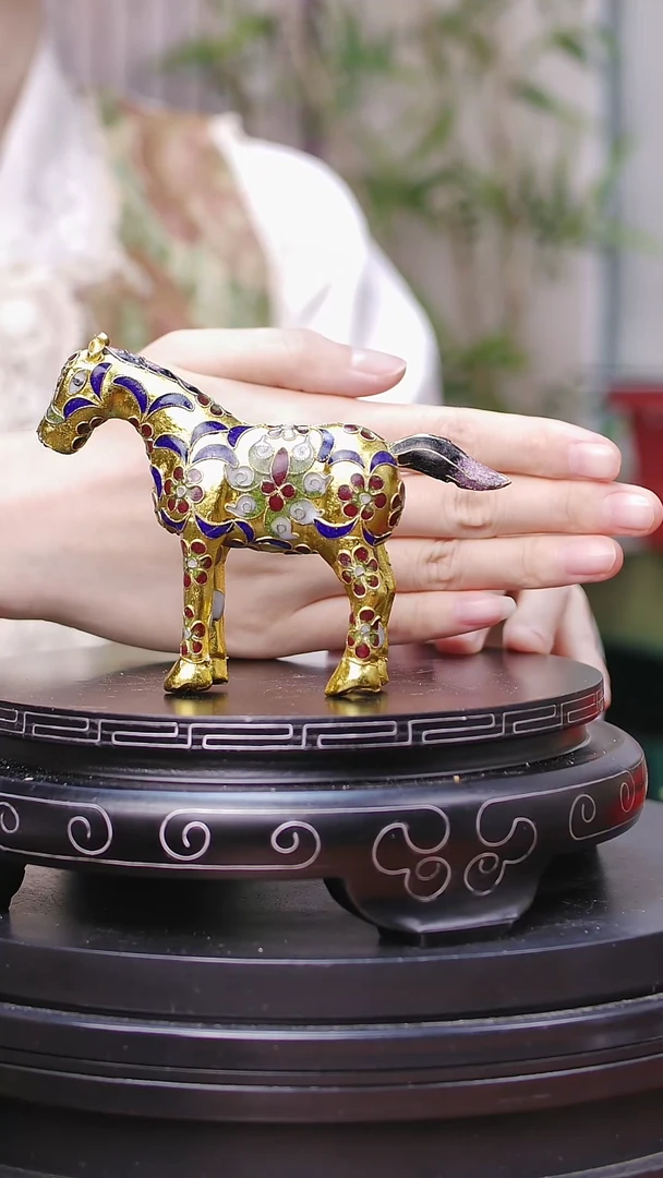 【闪购商品】非遗技艺 景泰蓝金地马