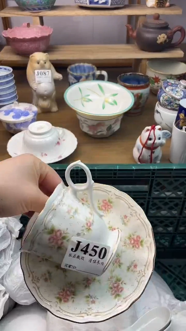 瓷片大**贝