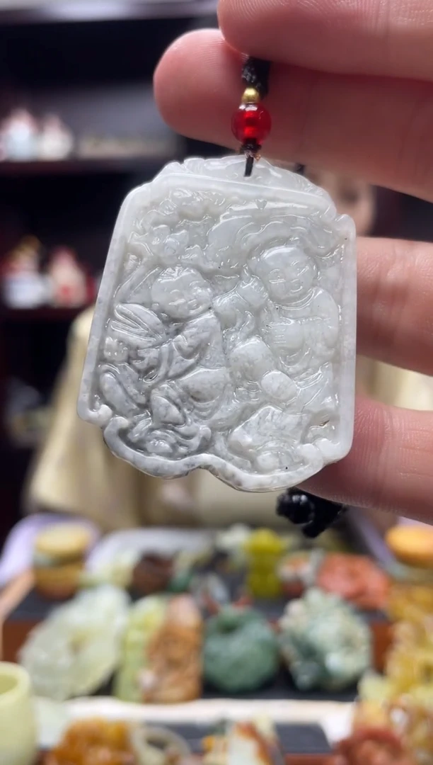 未镶嵌岫玉吊坠·