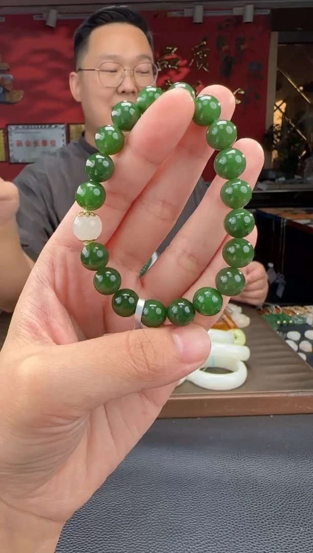 手串未镶嵌和田玉碧玉菠菜绿单圈手串