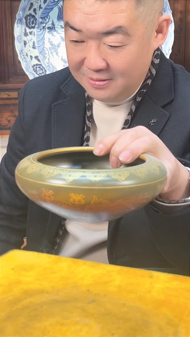 【闪购商品】瓷片169F现代工艺品一个