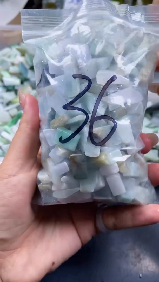 翡翠散珠天然翡翠小号500克36