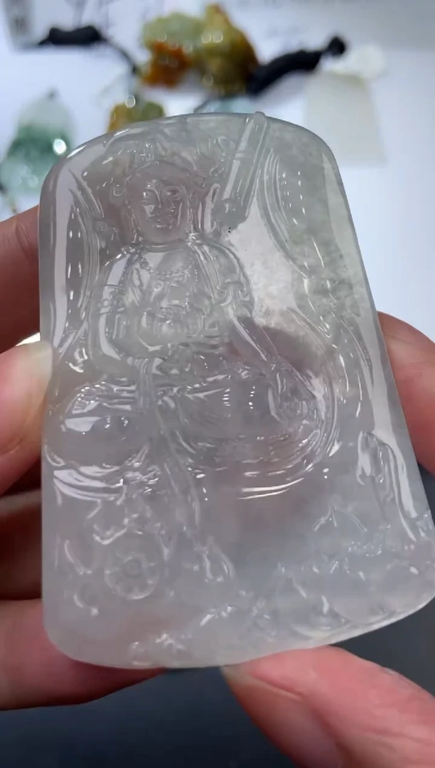 未镶嵌挂件翡翠377380   多人