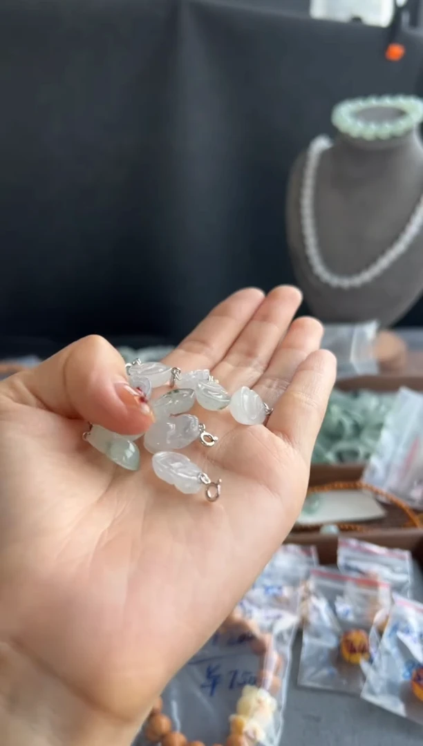 吊坠(不含链)未镶嵌翡翠A21买断多样性发一