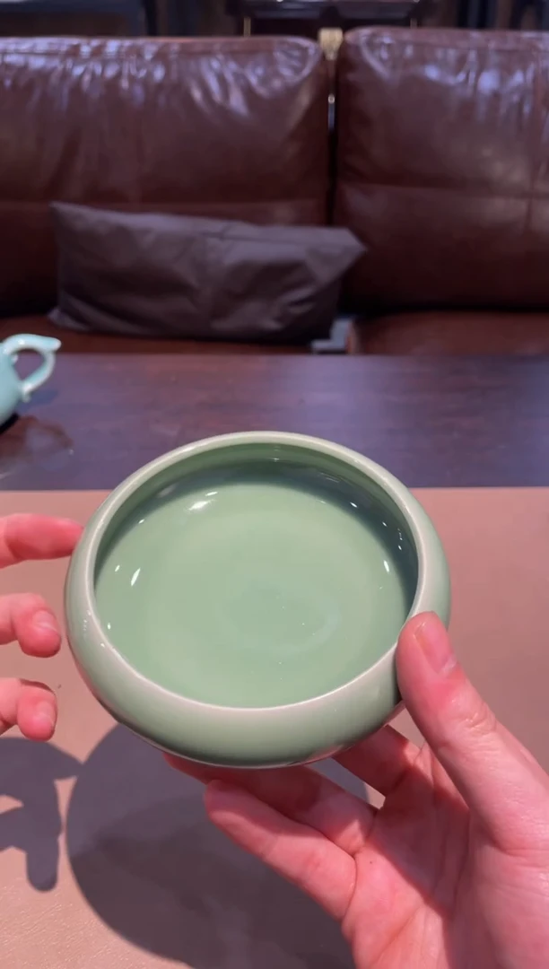 164窑承青瓷小笔洗