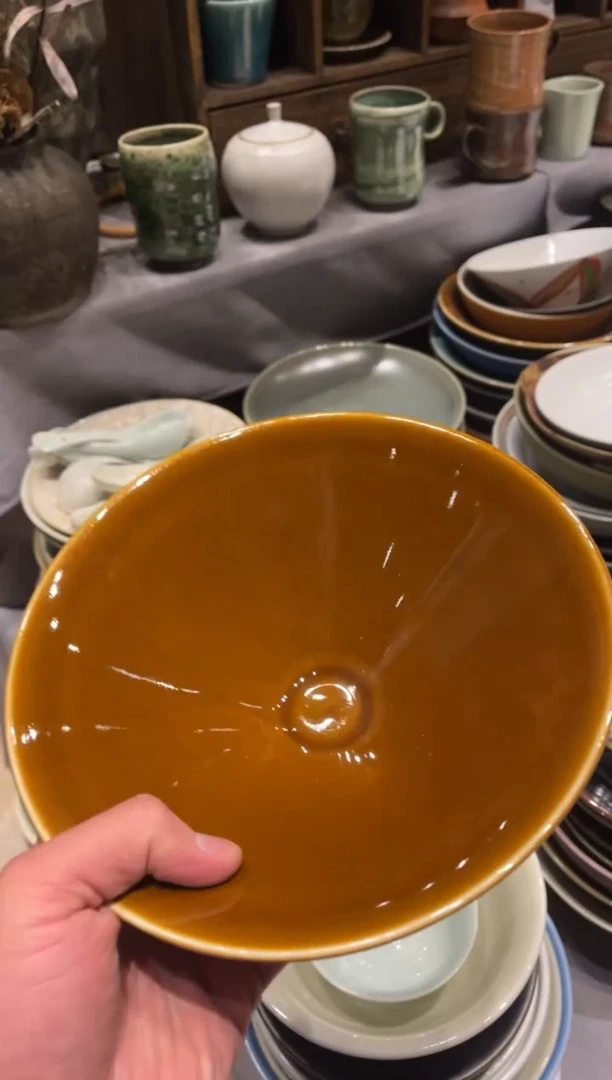 【闪购商品】瓷片664   微瑕琥珀斗笠面碗1个