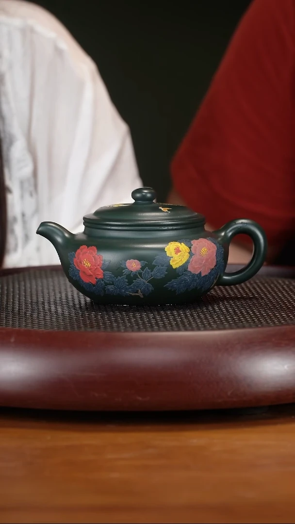 茶壶紫砂60ZKN泥绘扁腹 春辰绿泥320cc