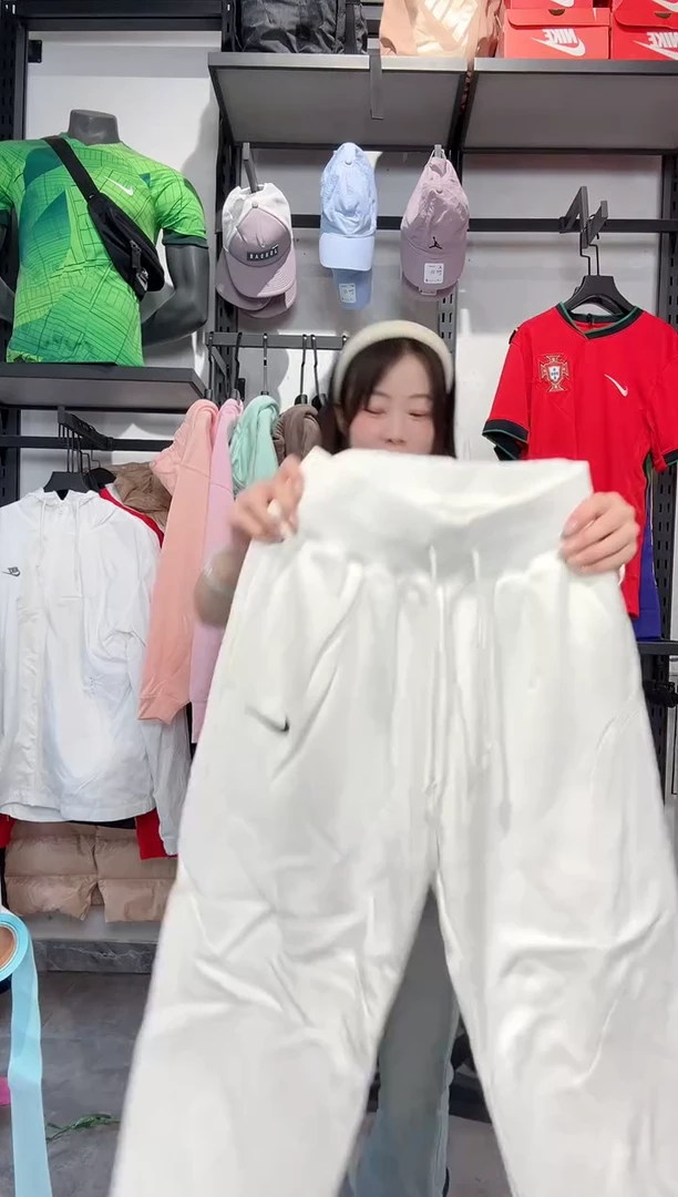 1422   编码 瑕疵款直播间过款为准 尺码 S
