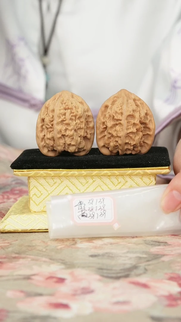 把件文玩核桃马蹄