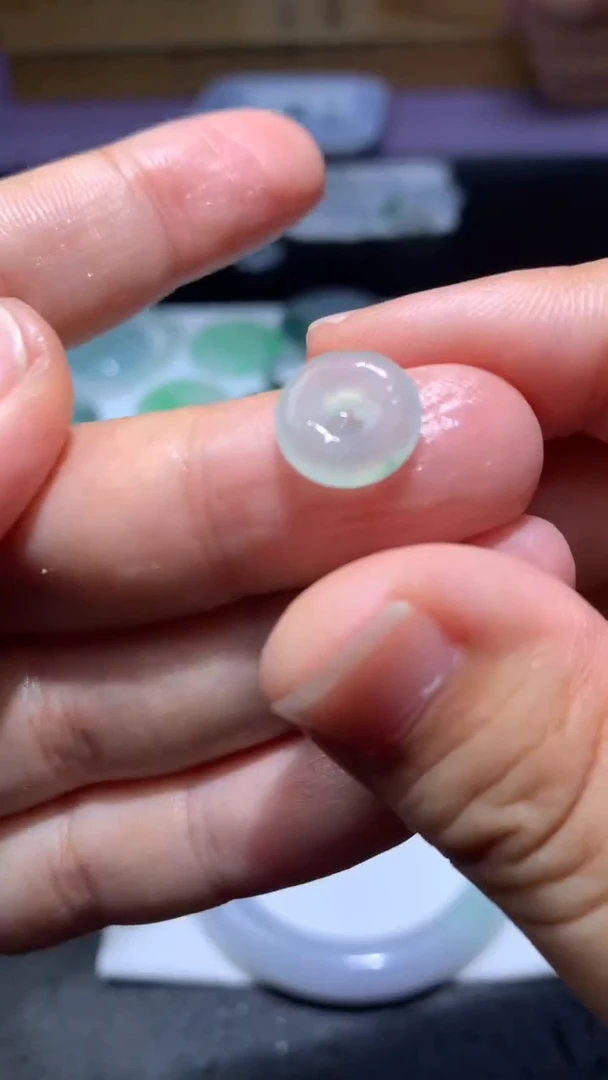 未镶嵌定制翡翠L**蓝毛货