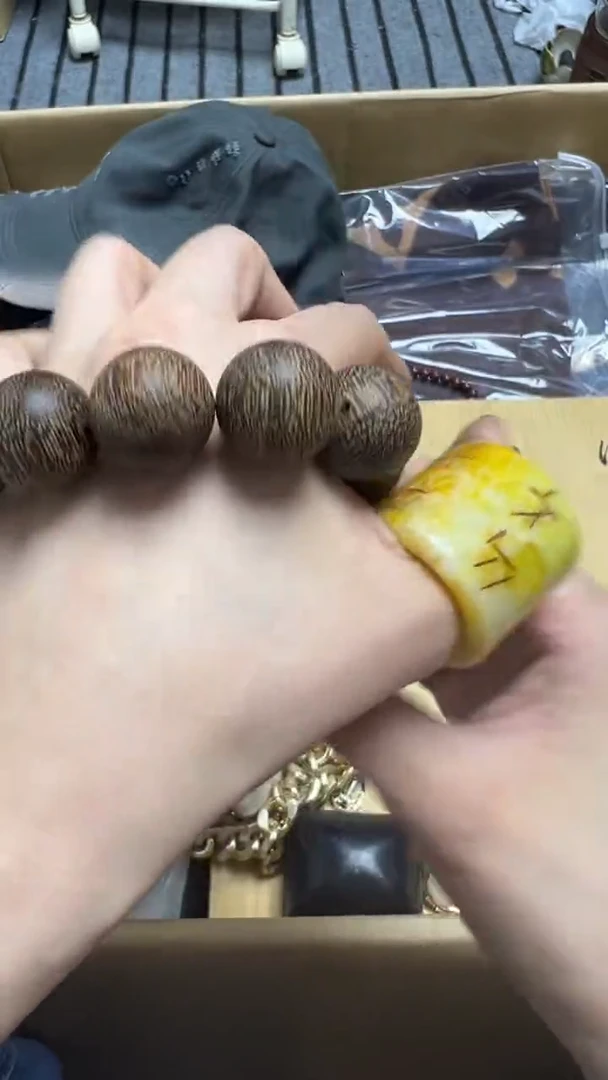 手工艺品琉璃洪*瓷片瓷片瓷片瓷片