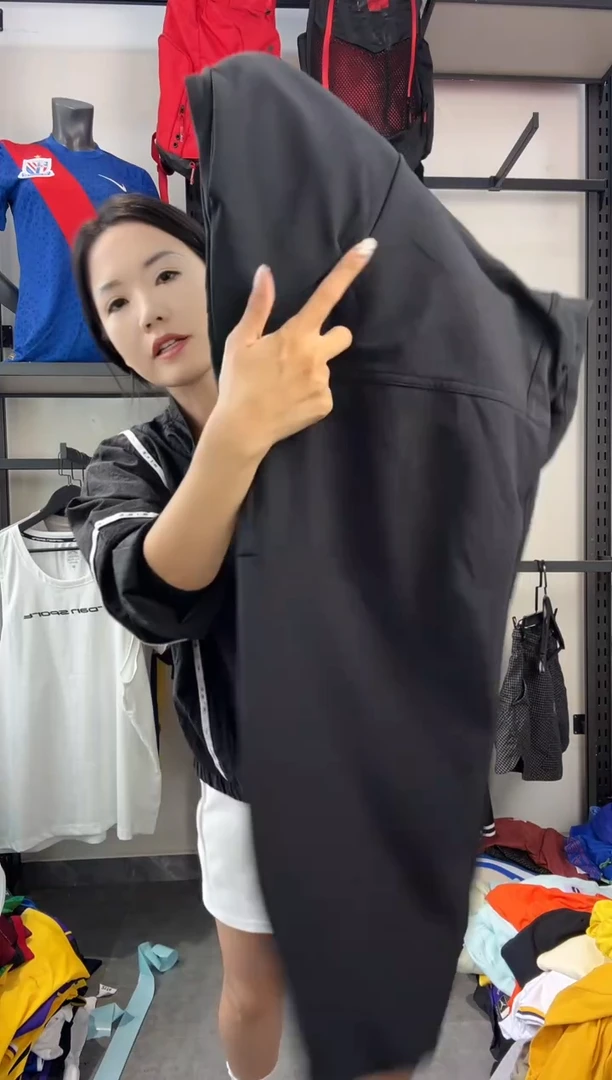 824编码 瑕疵款直播间过款为准 尺码XL