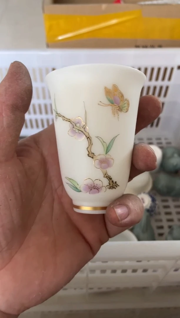 杯无运费险有瑕疵的摄影的产品有使用过的痕迹有点脏介意勿拍