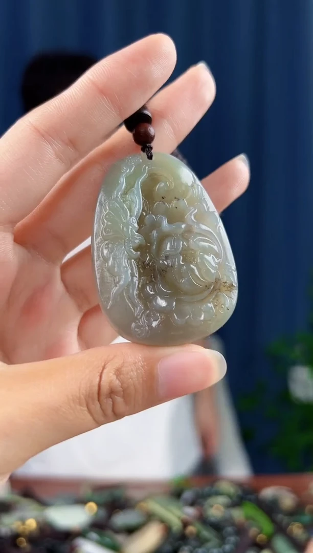 未镶嵌和田玉挂件拍一发一，多样性发货