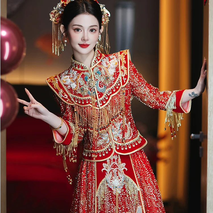 新中式秀禾服2025年新款新娘服婚礼高级感结婚出阁出门重工秀禾服