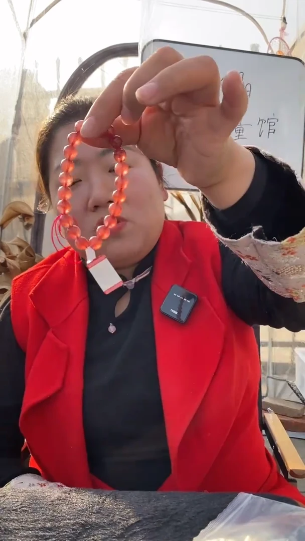 【闪购商品】水晶手串未镶嵌草莓晶手串D599