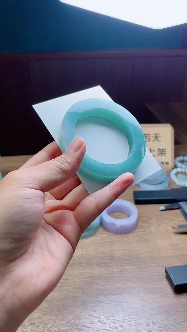定制翡翠手镯未镶嵌?****雅定制