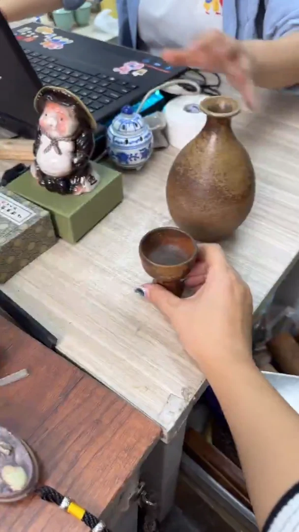 荔**萝在喜欢的氛围里享受生活