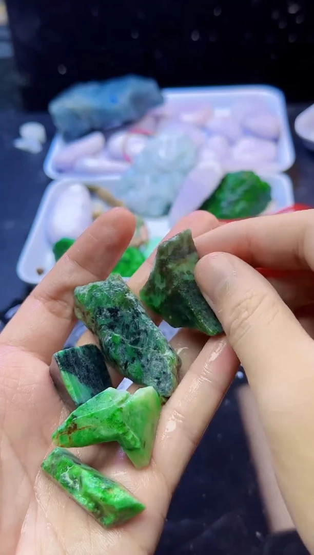 颈饰未镶嵌翡翠029