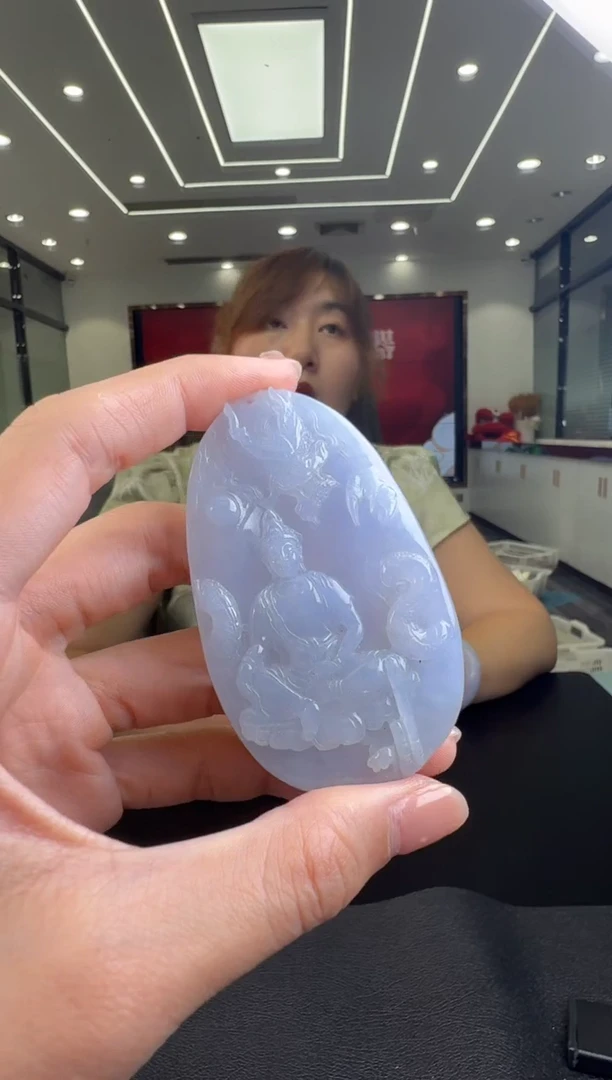 翡翠未镶嵌颈饰挂件