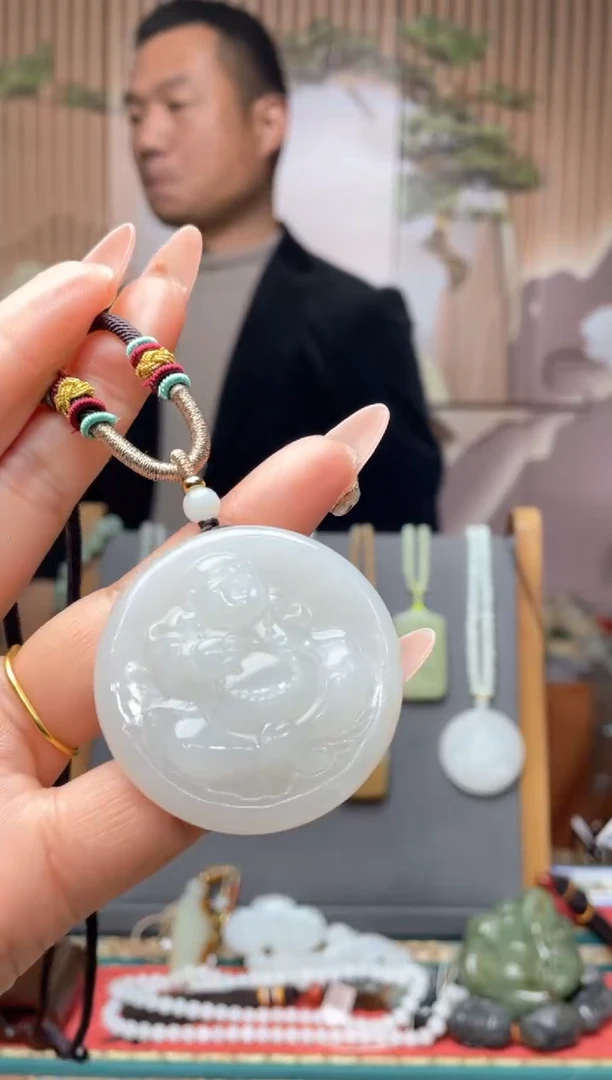 【闪购商品】和田玉颈饰未镶嵌一