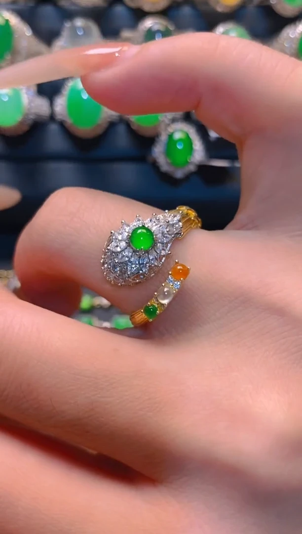 翡翠银S925镶嵌耳饰天然