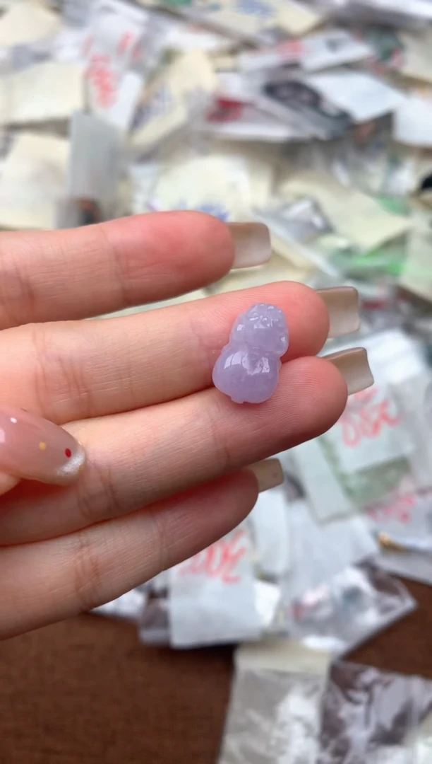 未镶嵌挂件翡翠一