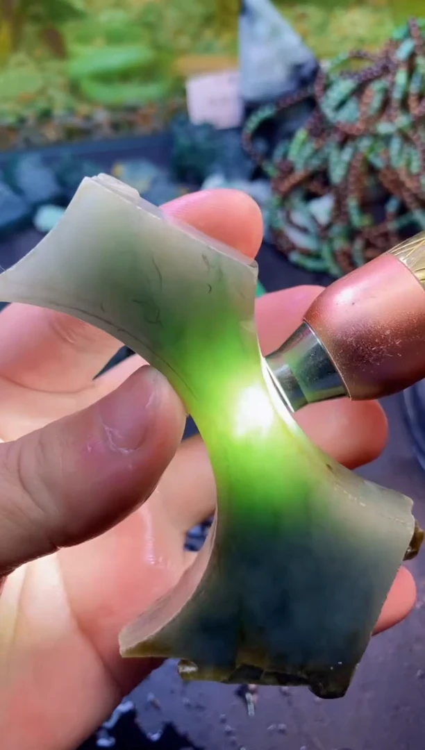 【闪购商品】翡翠颈饰未镶嵌030天然翡翠