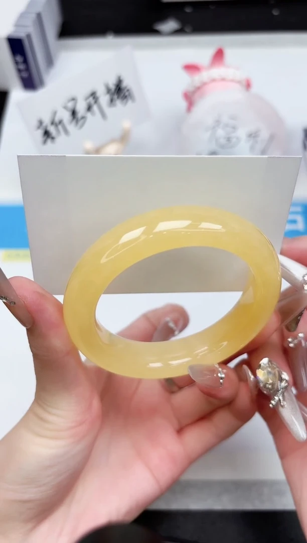 石英质玉手镯未镶嵌373-53.5