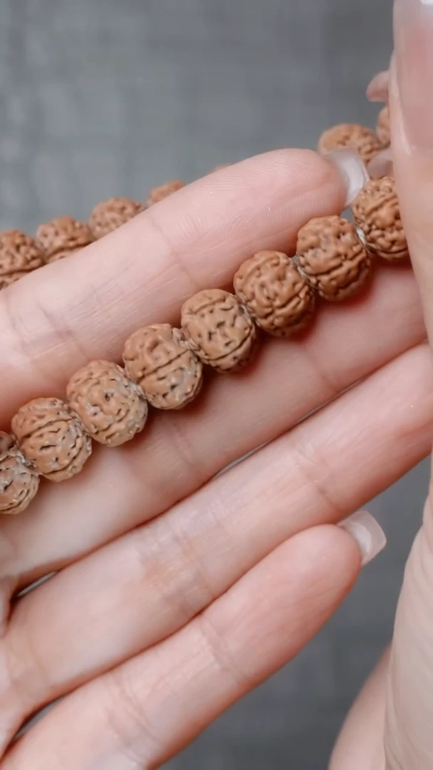 金刚菩提吊坠想老树王