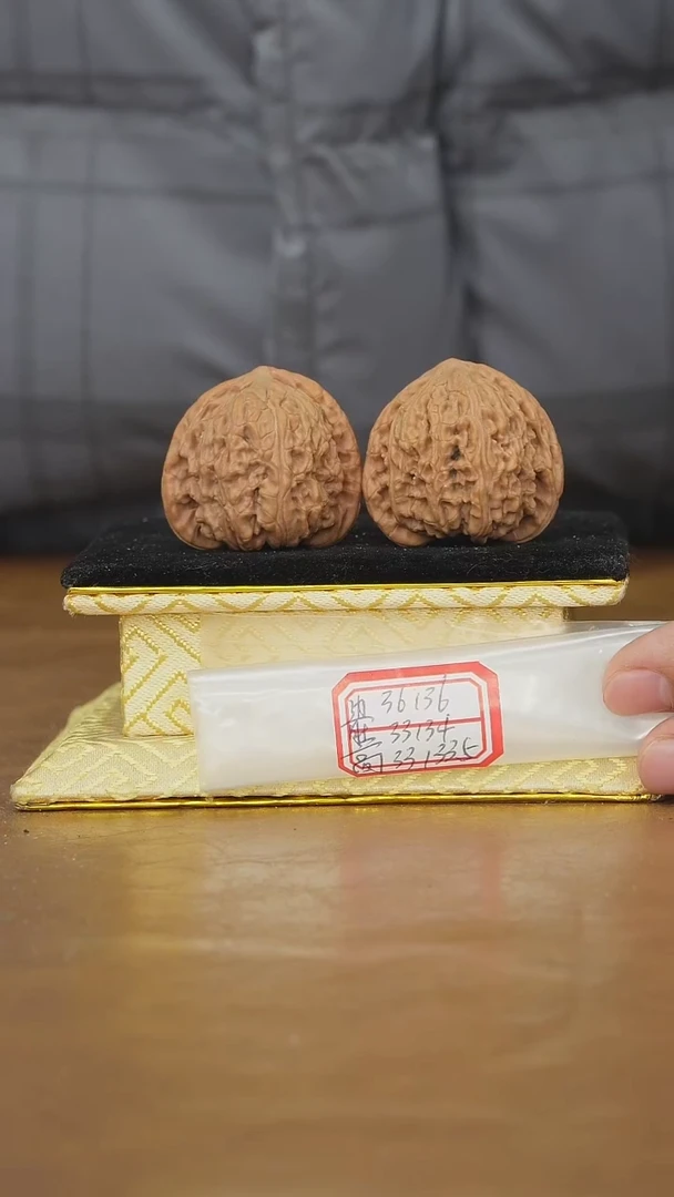 把件文玩核桃密纹