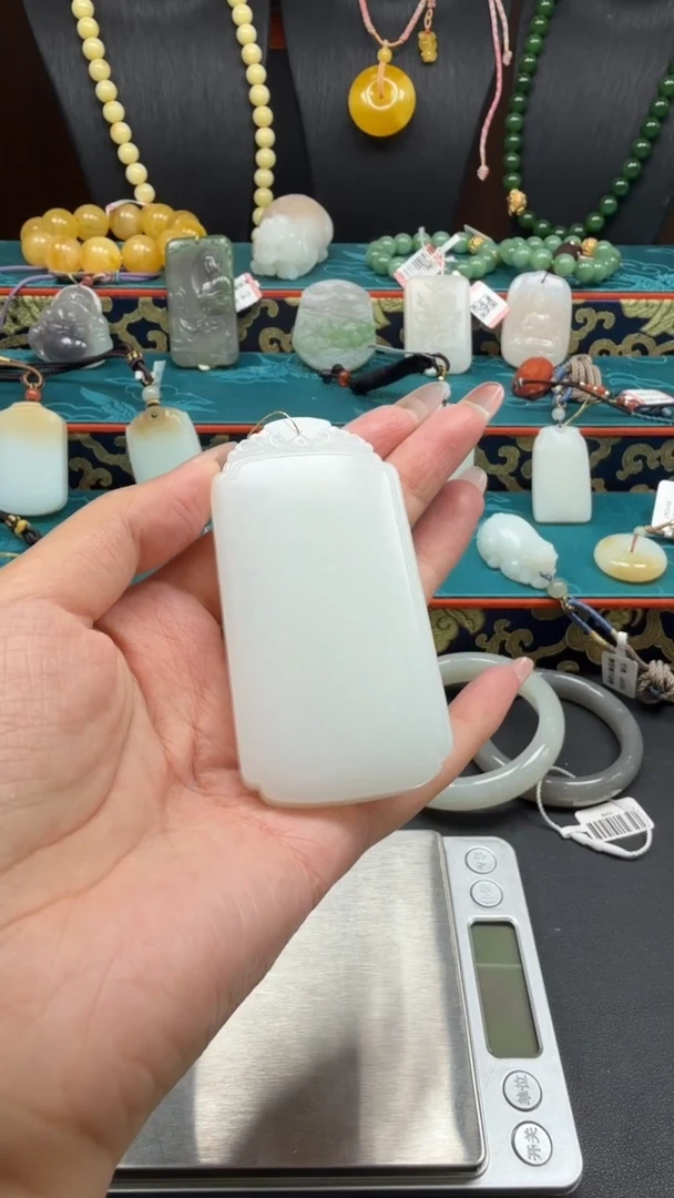 和田玉未镶嵌颈饰吊坠gh159多样性发其一