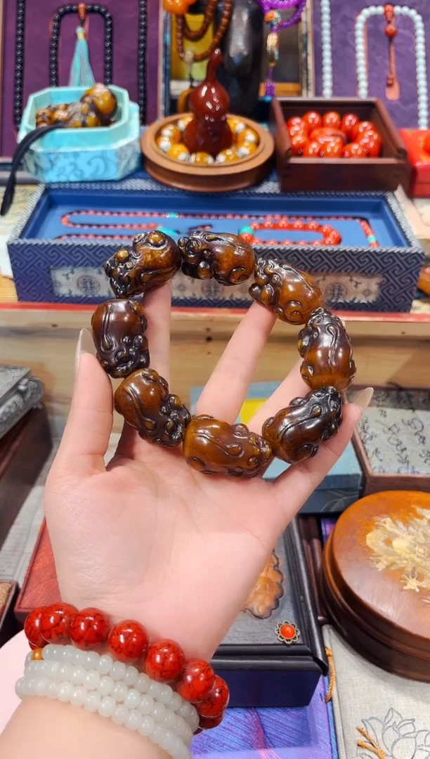 【闪购商品】蜜蜡颈饰未镶嵌年关将至，最后一场152