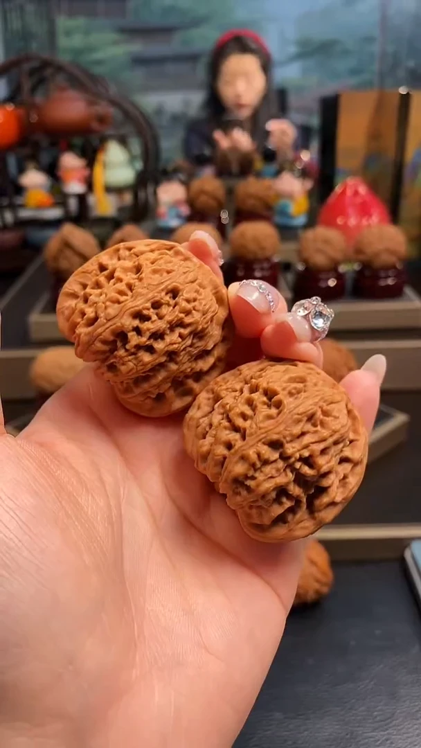 【闪购商品】文玩核桃把件A348南疆石42