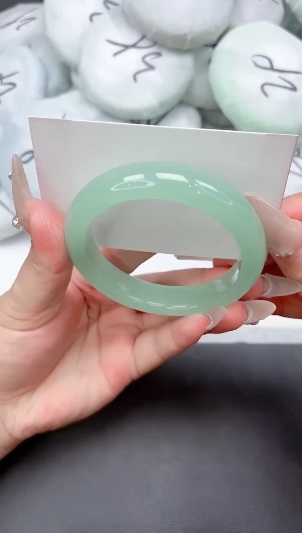 未镶嵌手镯石英质玉87-58.1