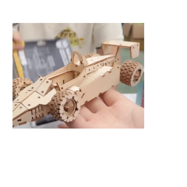 绿团木拼—————澳门格兰披治大赛车