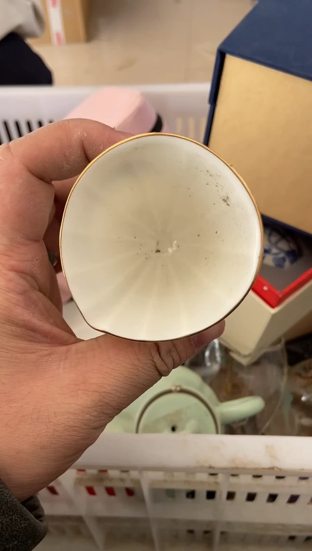 杯无运费险有瑕疵的摄影的产品有使用过的痕迹有点脏介意勿拍