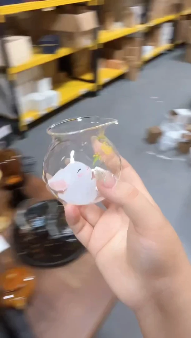 手绘兔子小公道