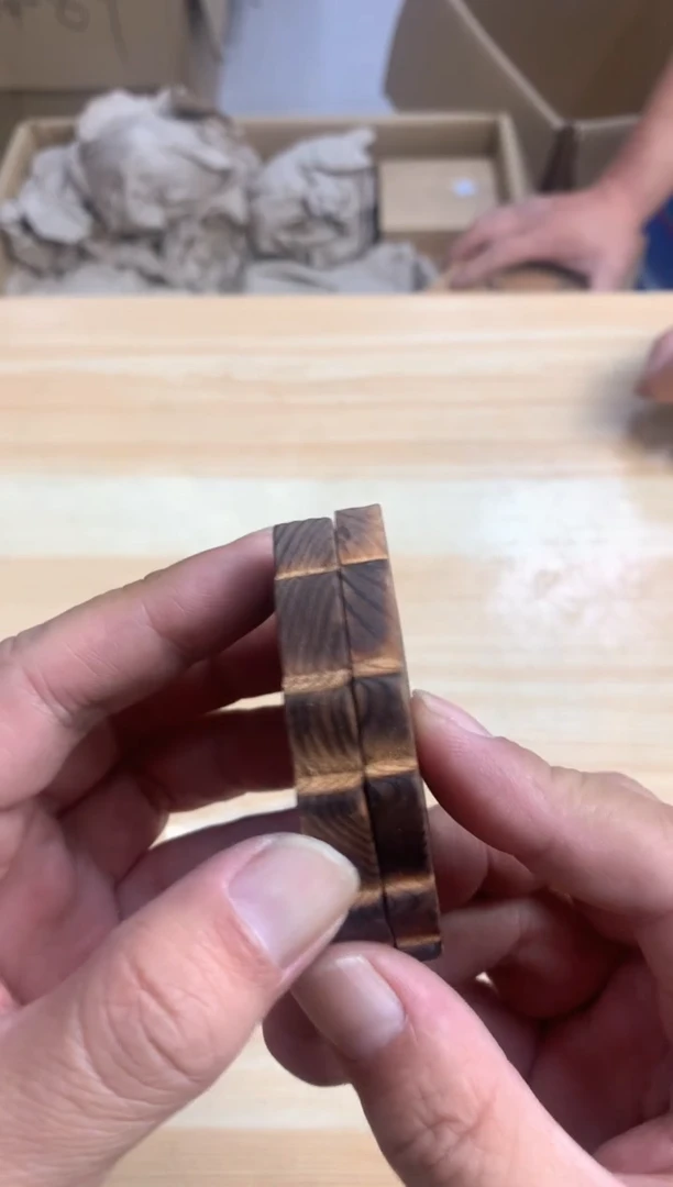 默认微瑕，no退no换，介意勿拍