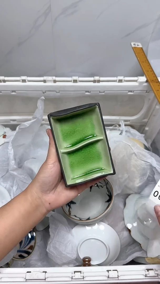 【闪购商品】1400回流瓷器默认微瑕，18.8包邮