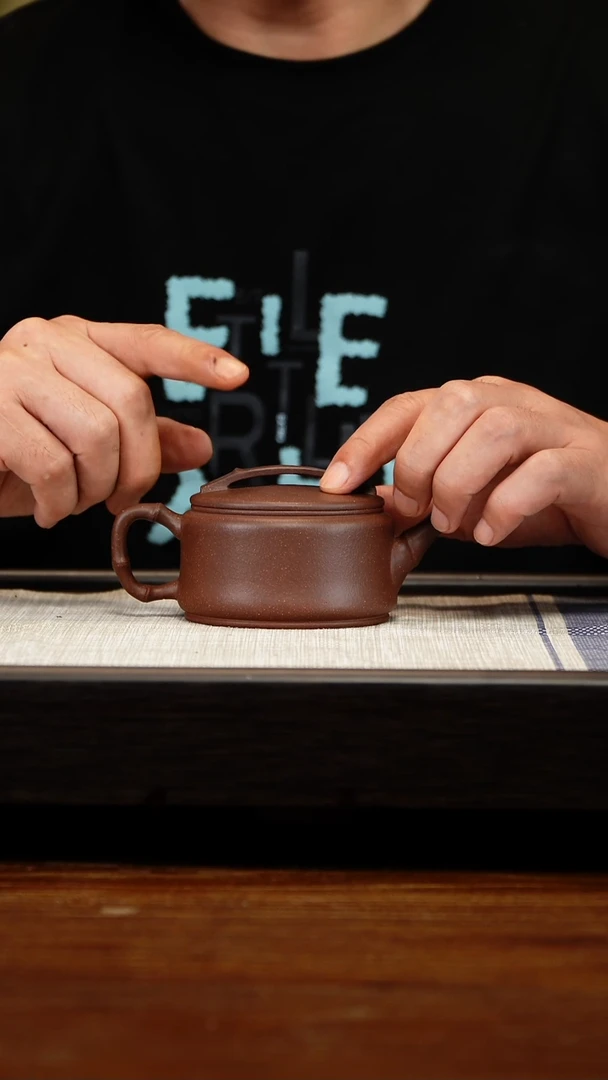 茶壶紫砂四底竹韵