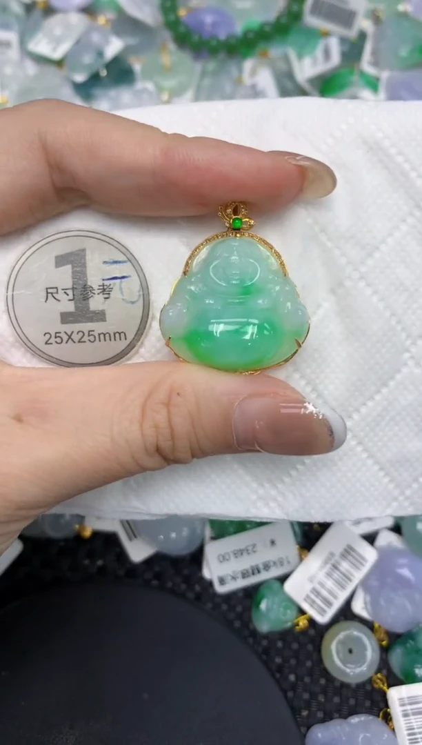颈饰18K金镶嵌翡翠1111111