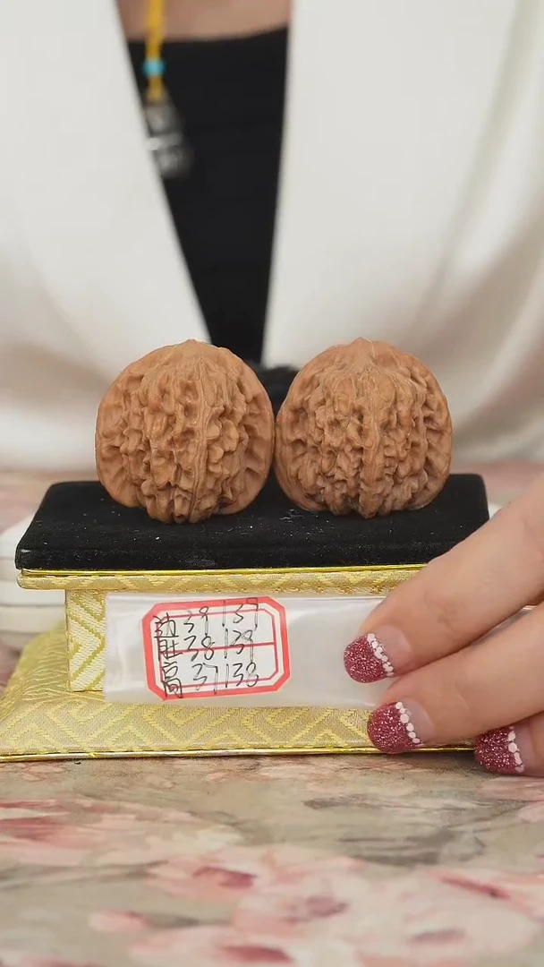 文玩核桃把件平谷四座楼