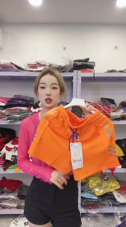 闪电购精品女装福利 27 M